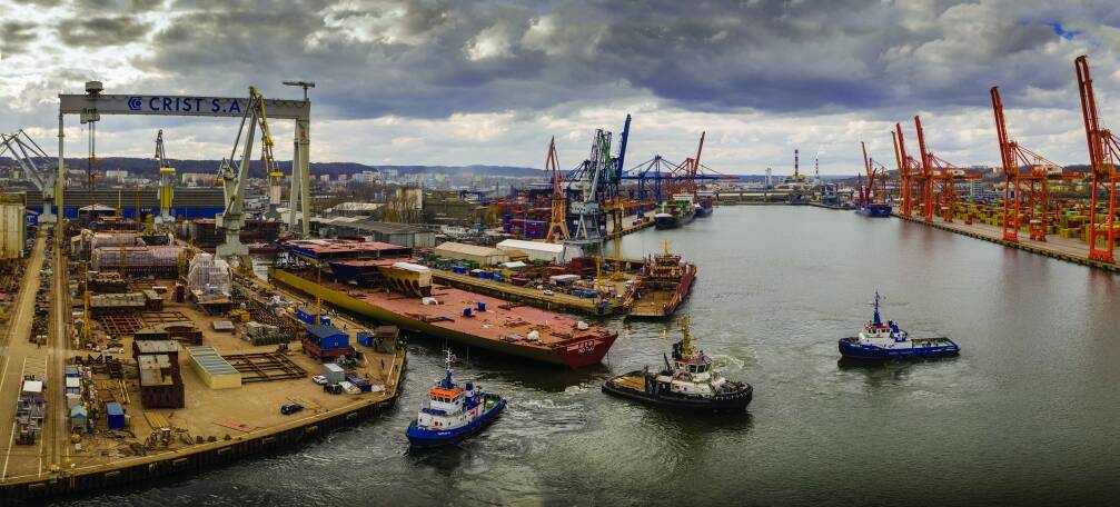 Kolejny mega blok popłynął do Francji ze stoczni CRIST