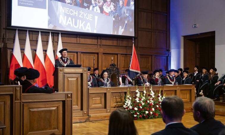 Inauguracja roku akademickiego Politechniki Gdańskiej / Ireneusz Ćwirko, prezes stoczni CRIST SA Osobowością Roku Politechniki Gdańskiej 2025