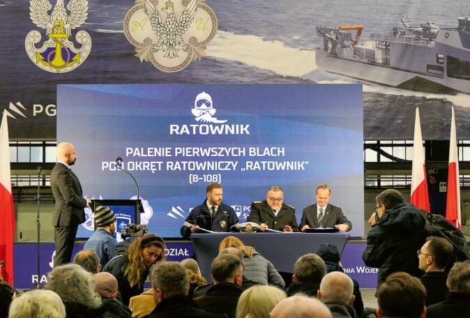 „Wojenna” nie zwalnia tempa. Rozpoczęcie budowy okrętu ratowniczego Ratownik.