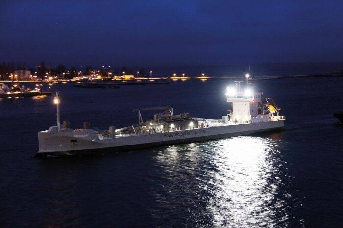 Pierwszy statek z napędem  LNG w Porcie Gdynia