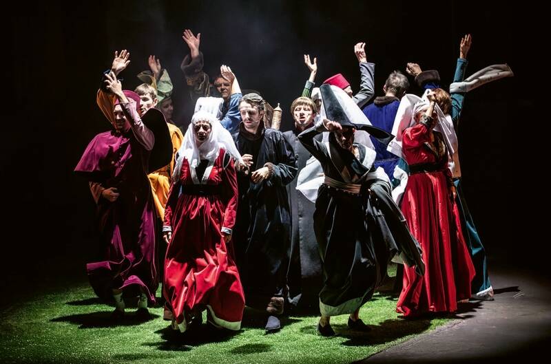 Teatralny rok pełen niespodzianek